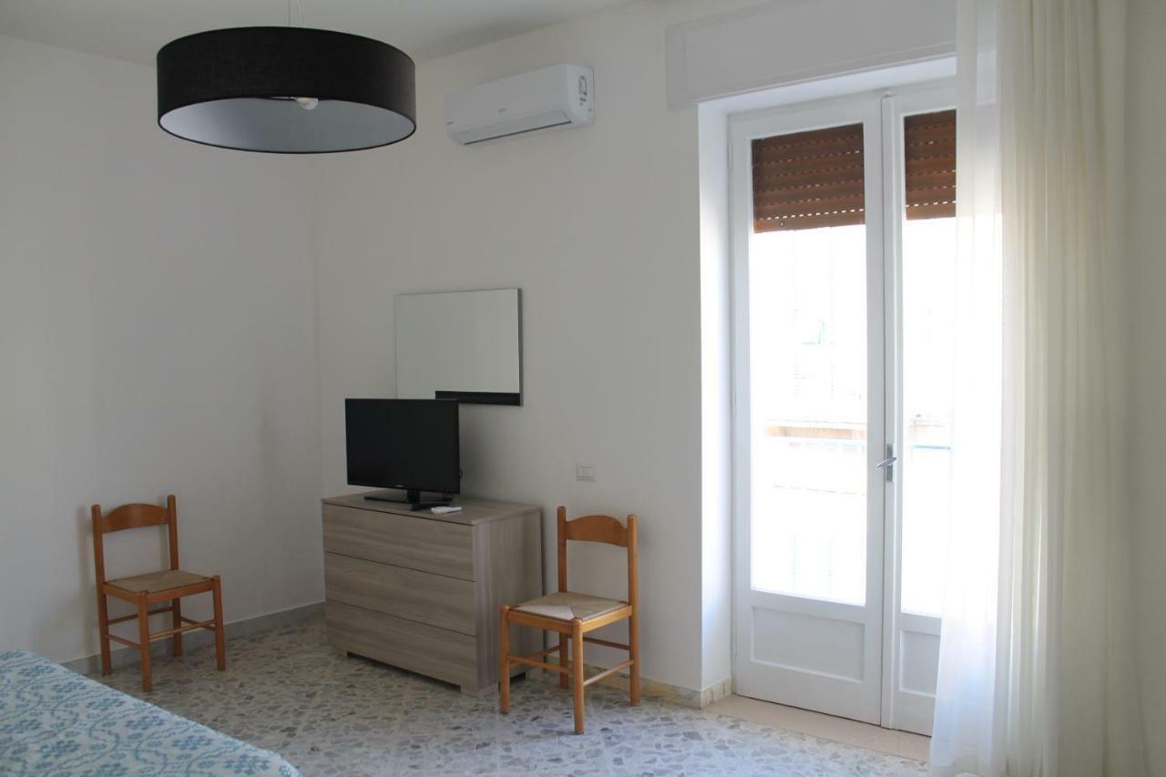 Casa Giali - Sea ​​View Home For Family โจวีนัซโซ ภายนอก รูปภาพ